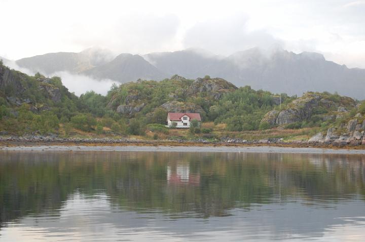 Isole Lofoten.JPG - AI PIEDI DELLA RUPE